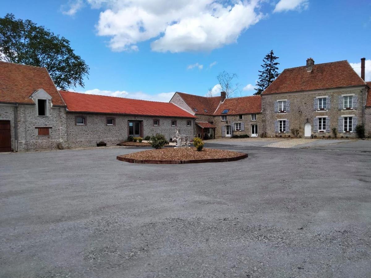 Domaine De La Ferme De Jean Grogne Hotel Fontenay-Tresigny Exterior photo